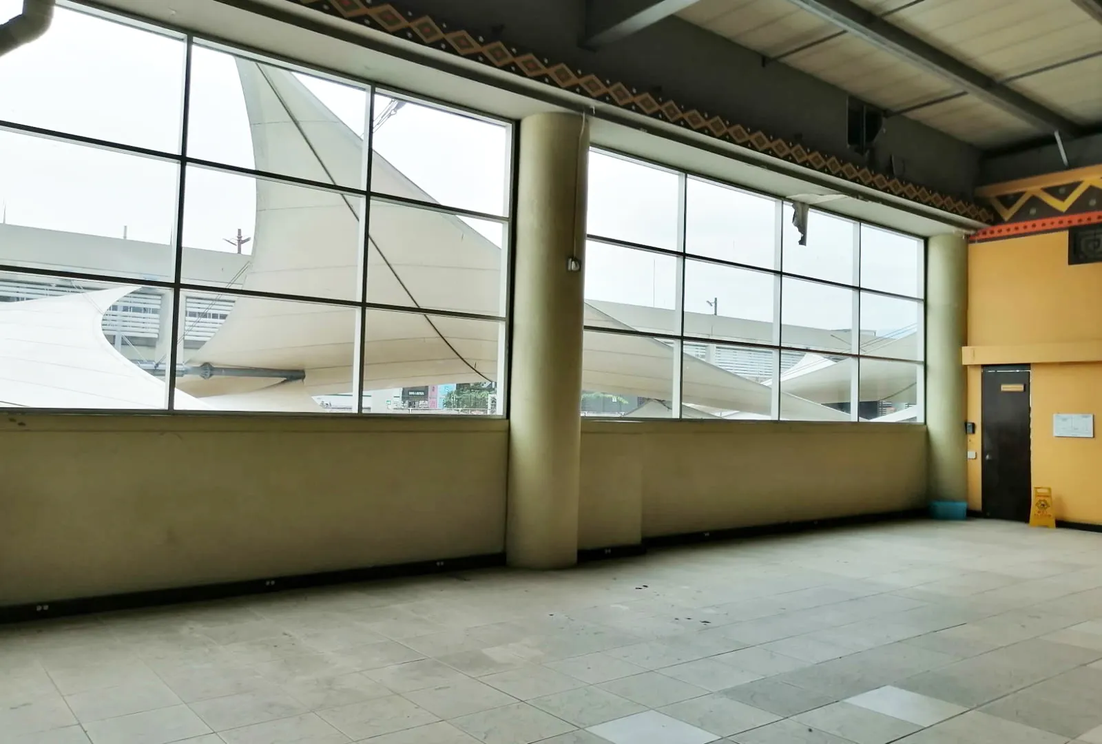 Local en arriendo en San Diego, Medellín, 1700 m² · foto 9 de 15