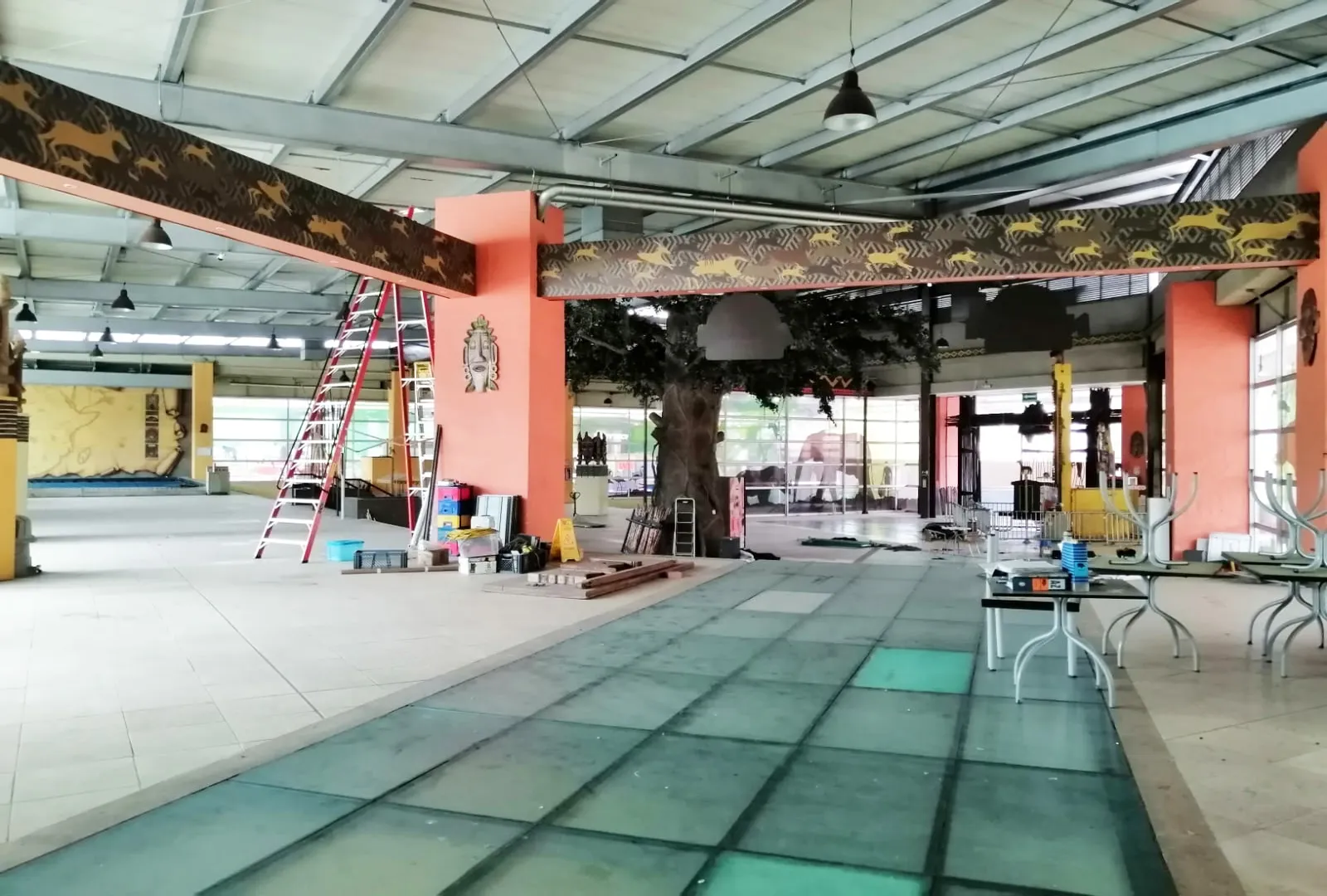 Local en arriendo en San Diego, Medellín, 1700 m² · foto 10 de 15