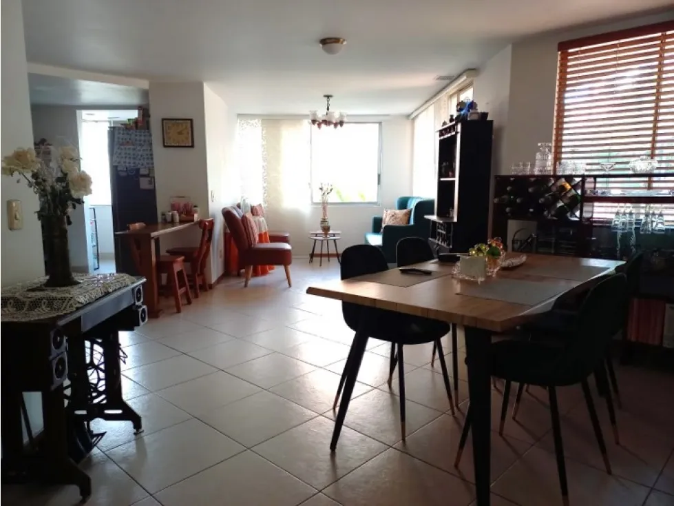 Apartamento de 3 alcobas en venta en Vegas De La Doctora, Sabaneta, 100 m² · foto 7 de 16
