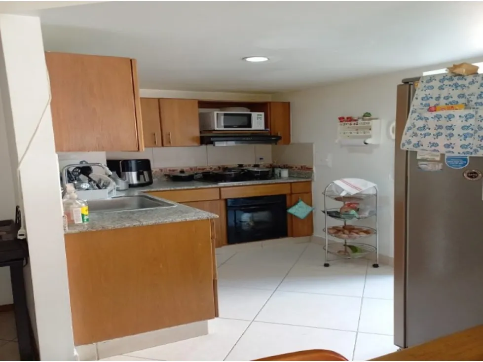 Apartamento de 3 alcobas en venta en Vegas De La Doctora, Sabaneta, 100 m² · foto 3 de 16