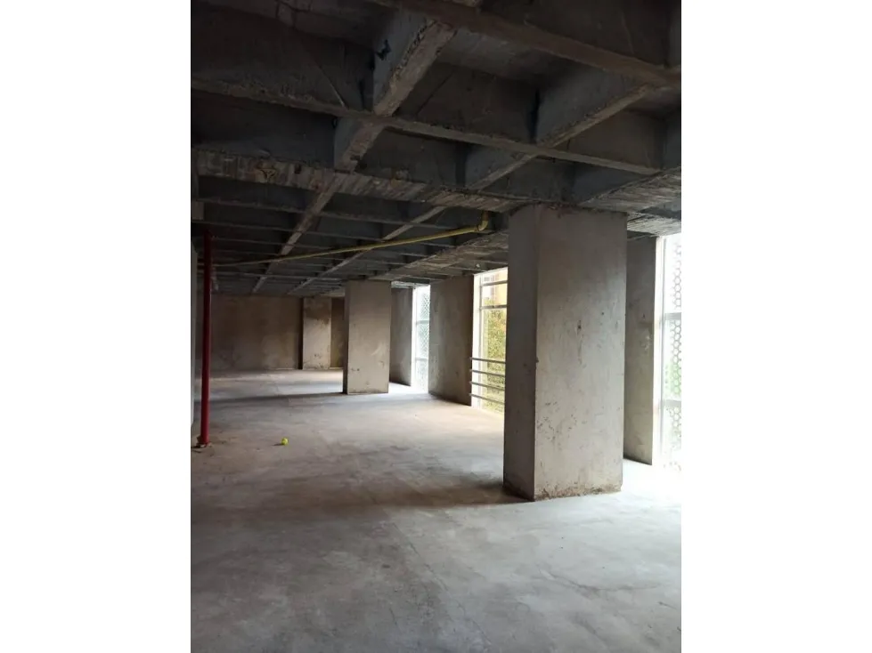 Oficina en arriendo en Conquistadores, Medellín, 1320 m² · foto 15 de 19