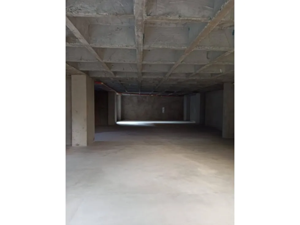 Oficina en arriendo en Conquistadores, Medellín, 1320 m² · foto 5 de 19