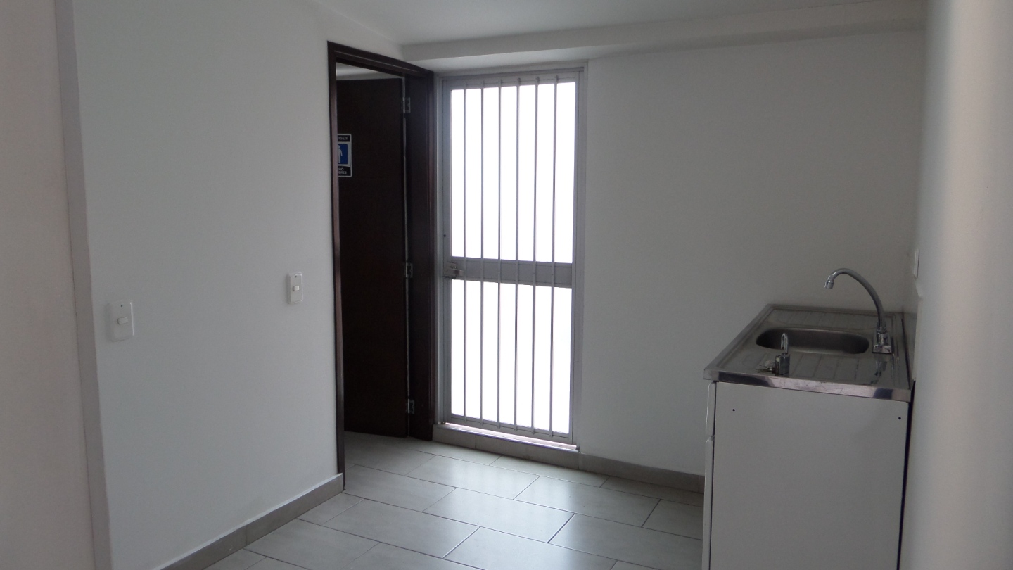 Casa de 2 alcobas en venta en Niza Cordoba, Bogotá, 421 m² · foto 12 de 20