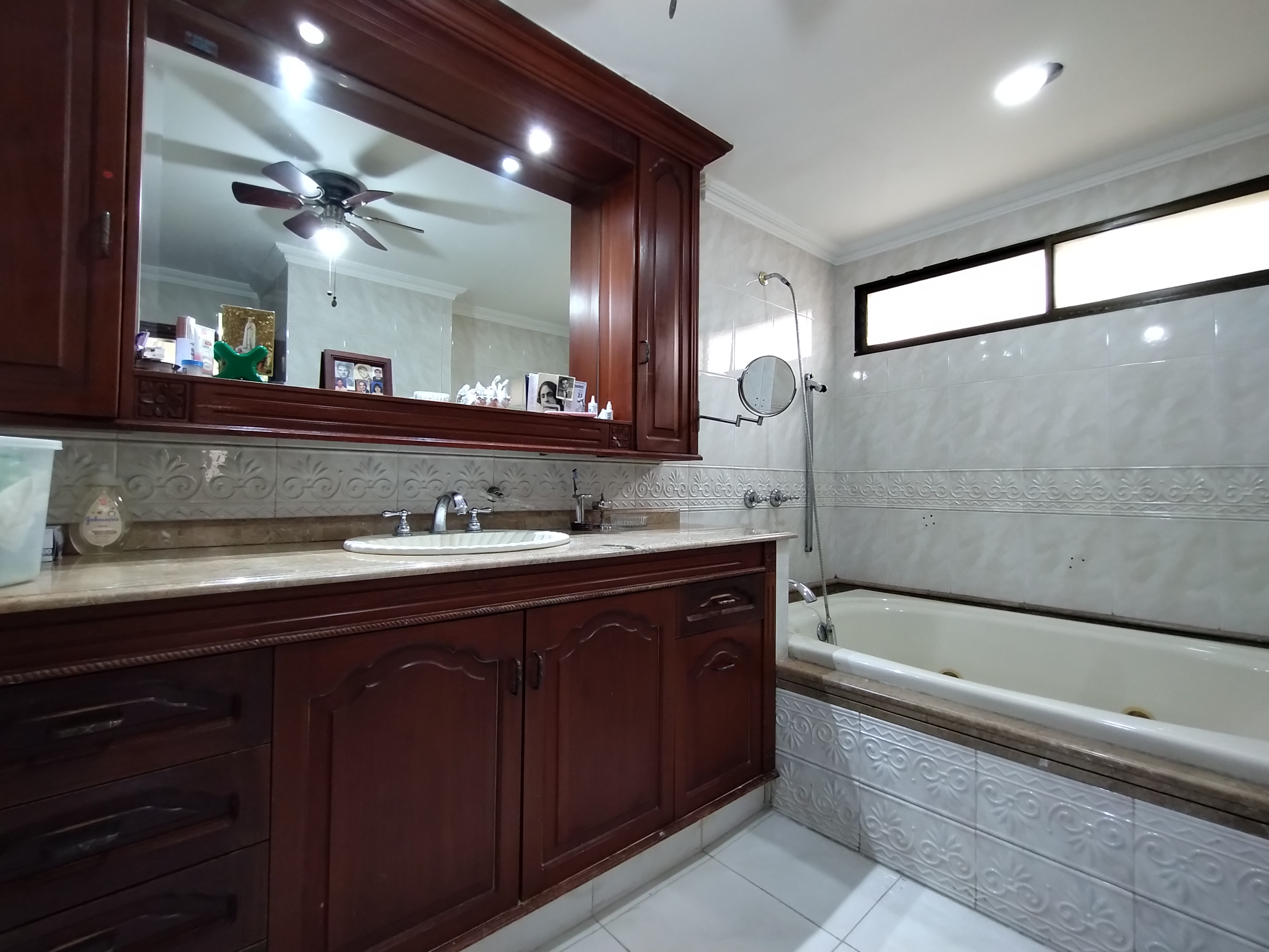 Apartamento de 4 alcobas en venta en Altos Del Prado, Barranquilla, 344 m² · foto 9 de 10