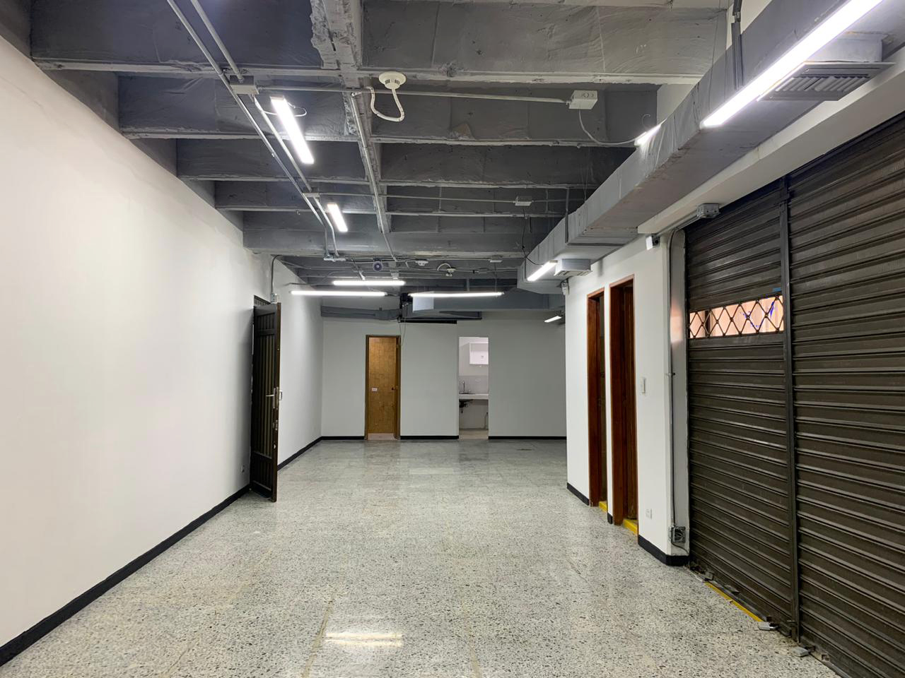 Oficina en arriendo en Manila, Medellín, 75 m² · foto 5 de 10