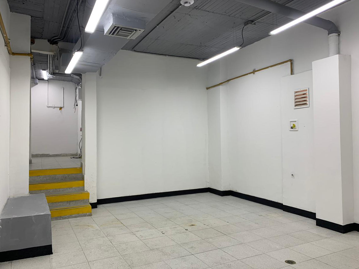 Oficina en arriendo en Manila, Medellín, 75 m² · foto 8 de 10