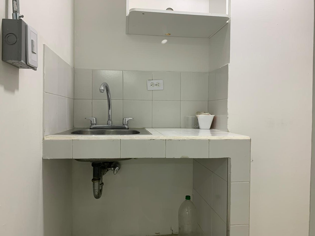 Oficina en arriendo en Manila, Medellín, 75 m² · foto 9 de 10