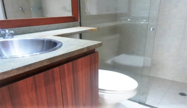 Apartamento de 2 alcobas en arriendo en El Poblado, Medellín, 115 m² · foto 12 de 18