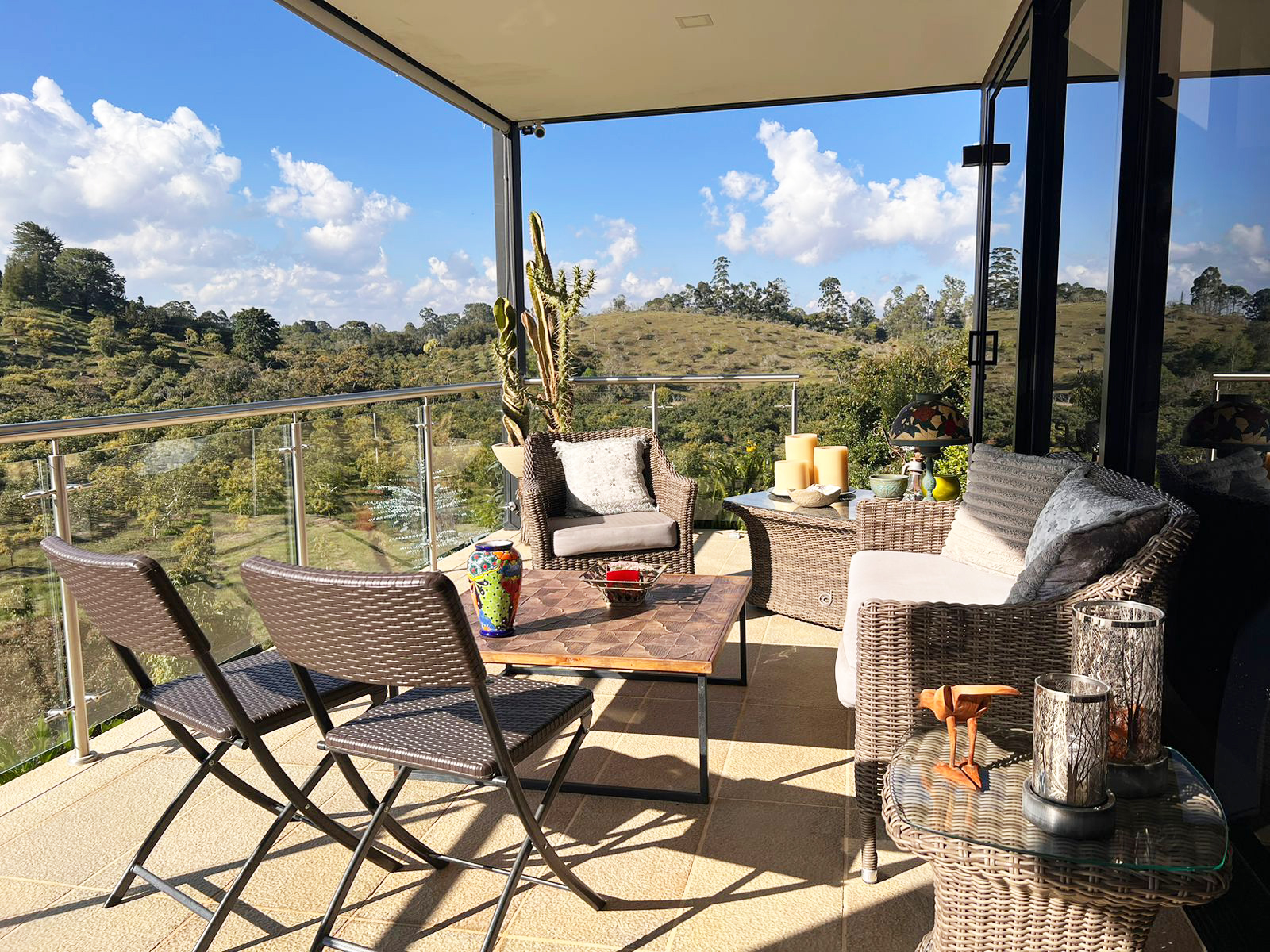 Casa de 3 alcobas en venta en El Capiro, Rionegro, 278 m² · foto 17 de 18