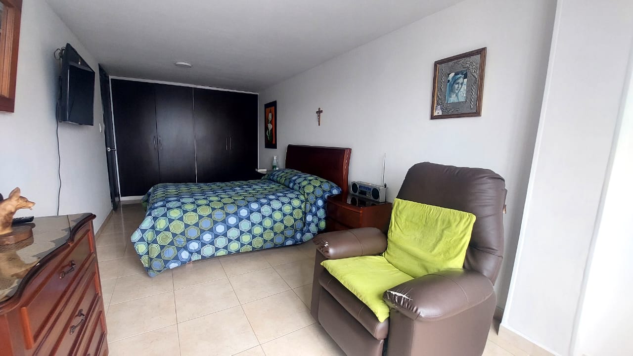 Apartamento en venta en Chipre, Manizales · foto 11 de 24