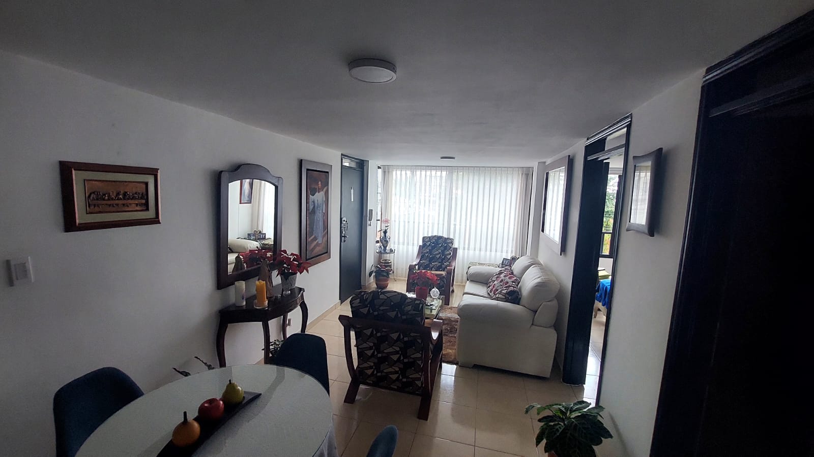 Apartamento en venta en Chipre, Manizales · foto 2 de 24