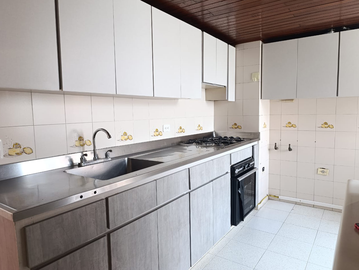 Apartamento en arriendo en Los Balsos, Medellín · foto 7 de 15