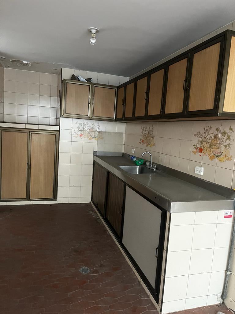 Casa de 4 alcobas en venta en San Vicente, Cali, 240 m² · foto 12 de 24