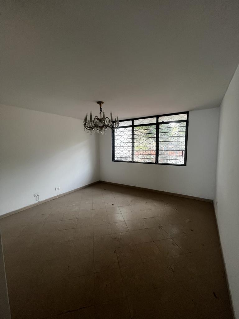 Casa de 4 alcobas en venta en San Vicente, Cali, 240 m² · foto 6 de 24
