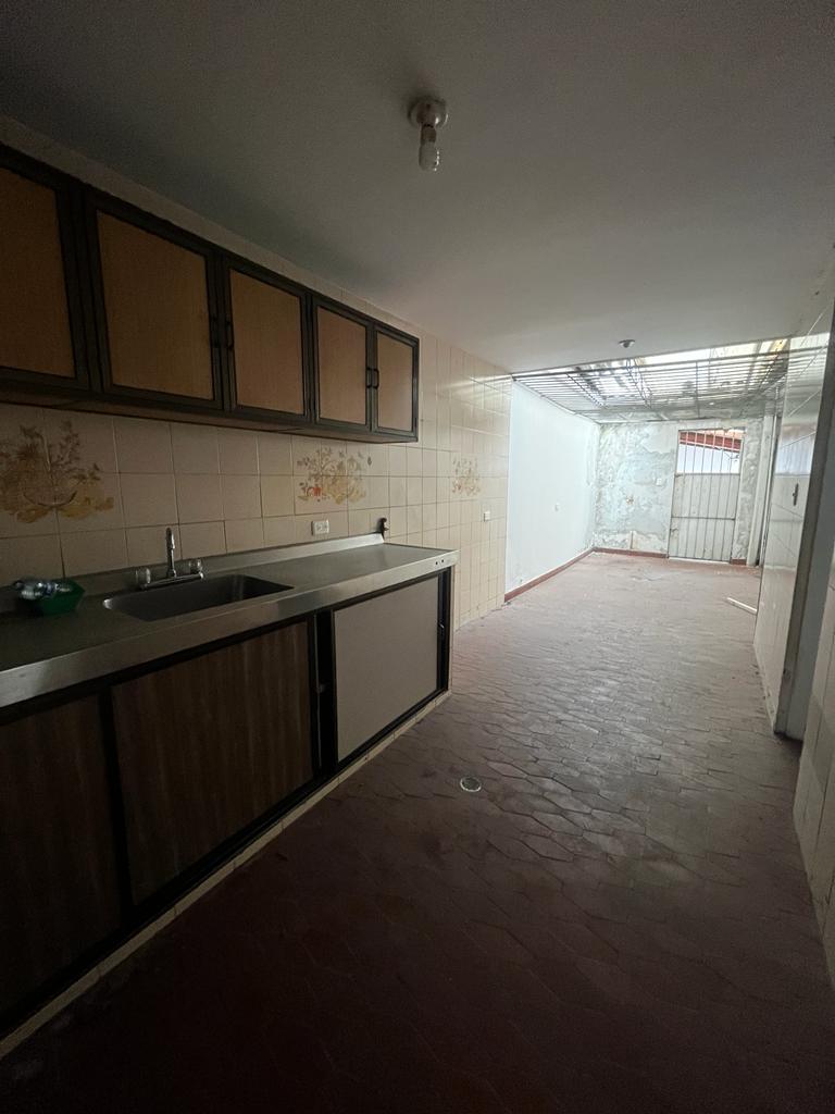 Casa de 4 alcobas en venta en San Vicente, Cali, 240 m² · foto 8 de 24