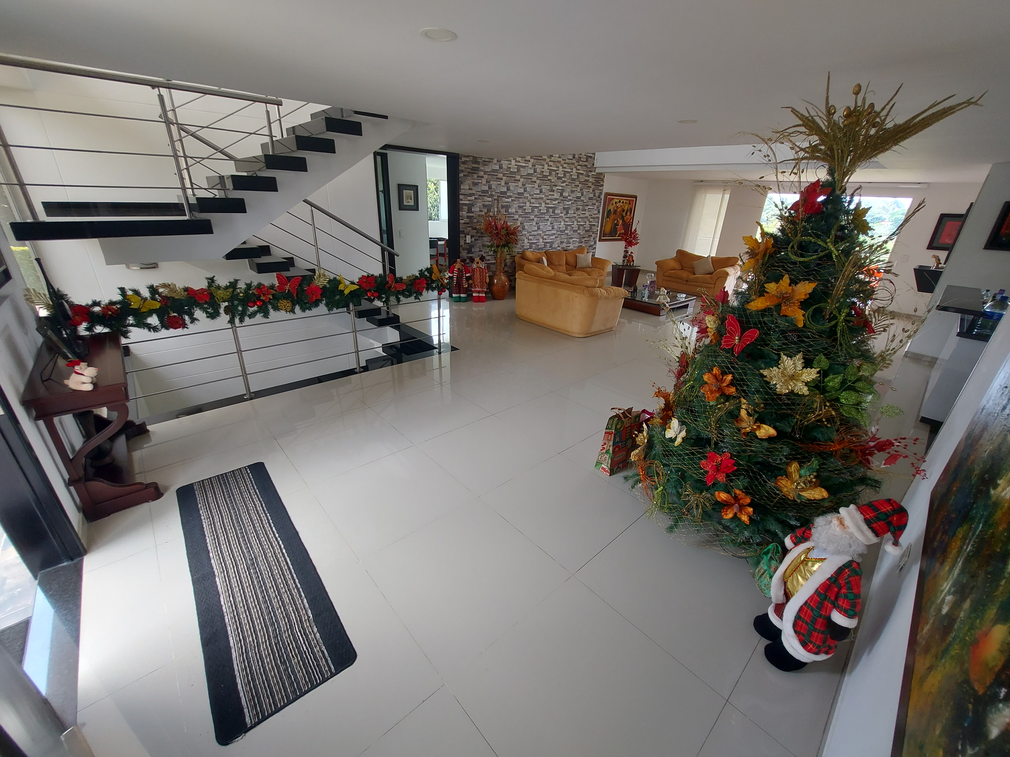 Casa de 4 alcobas en venta en Conjunto Residencial Punta Ruitoque, Floridablanca, 668 m² · foto 5 de 21