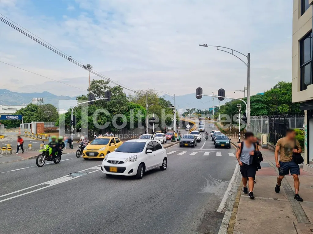Local en arriendo en El Poblado, Medellín, 500 m² · foto 13 de 13