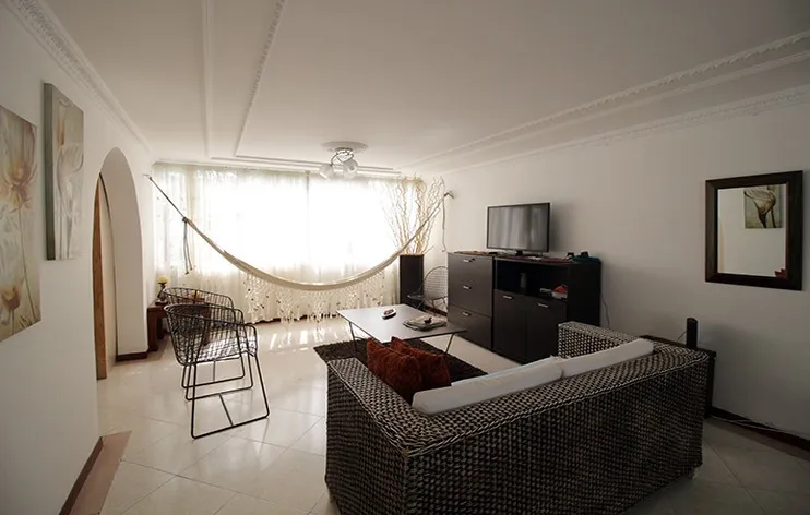 Apartamento de 4 alcobas en venta en La Aguacatala, Bogotá, 168 m² · foto 4 de 24