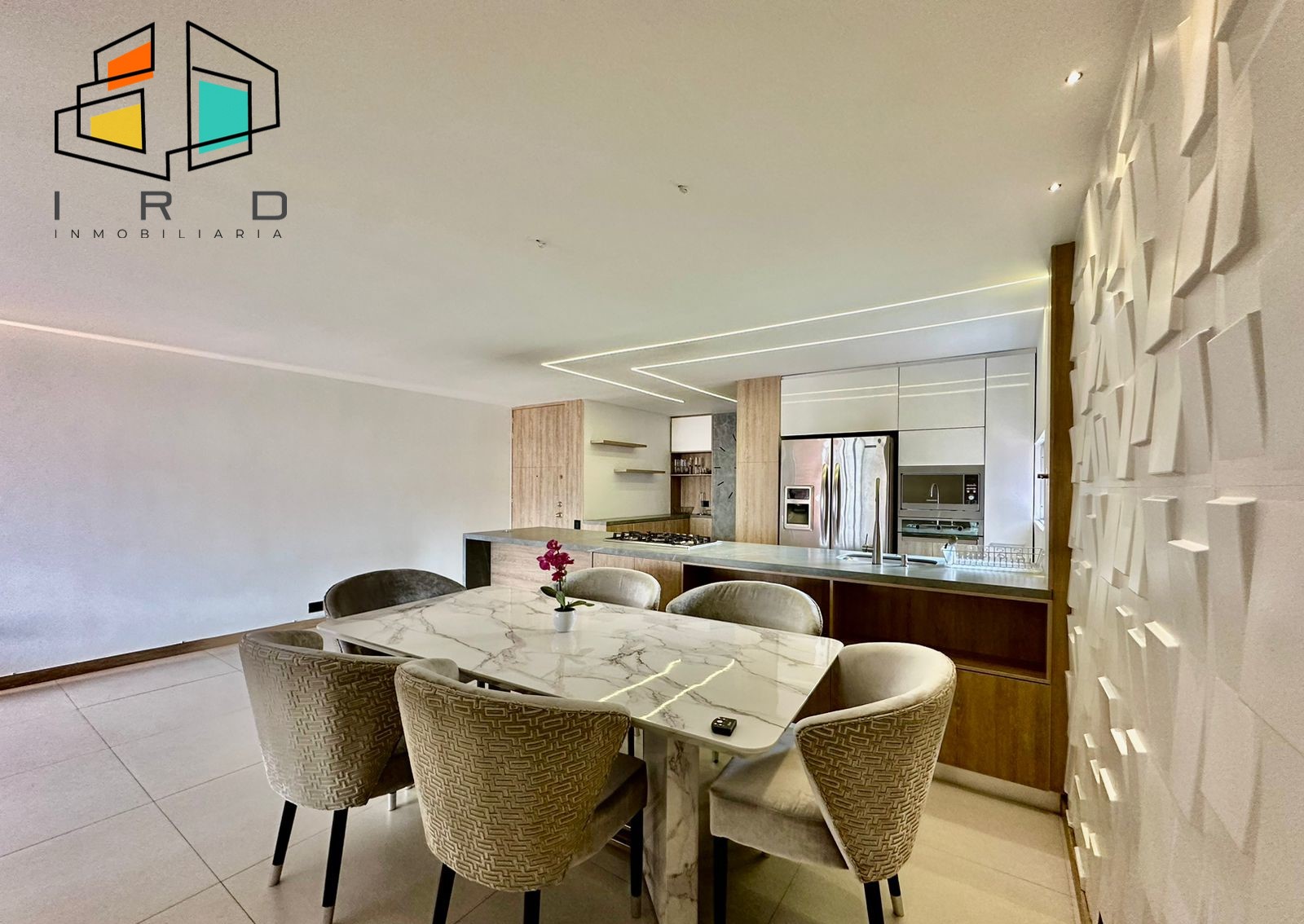 Apartamento en arriendo en Castropol, Medellín · foto 11 de 24