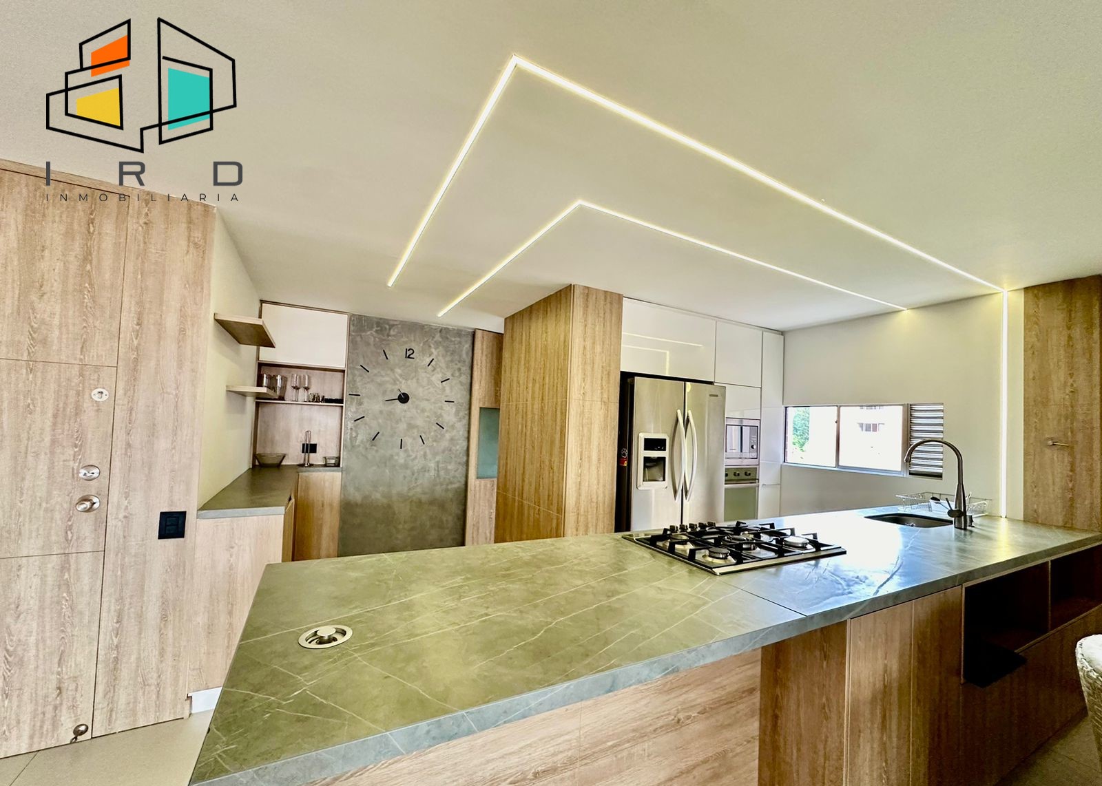 Apartamento en arriendo en Castropol, Medellín · foto 7 de 24