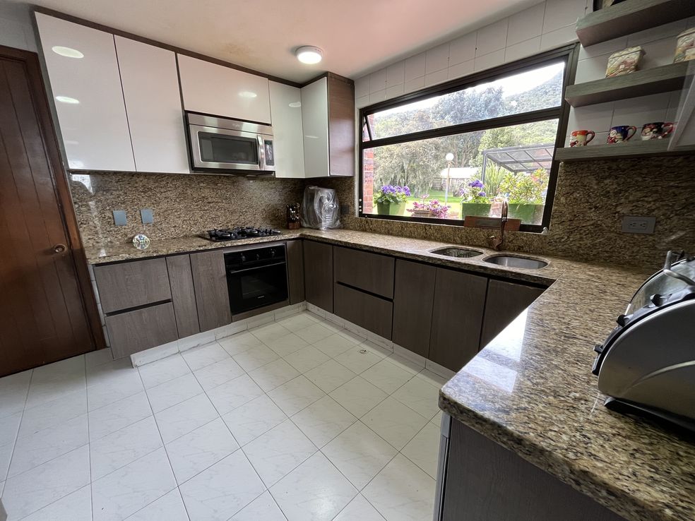 Casa de 6 alcobas en venta en Sindamanoy, Chía, 712 m² · foto 17 de 24