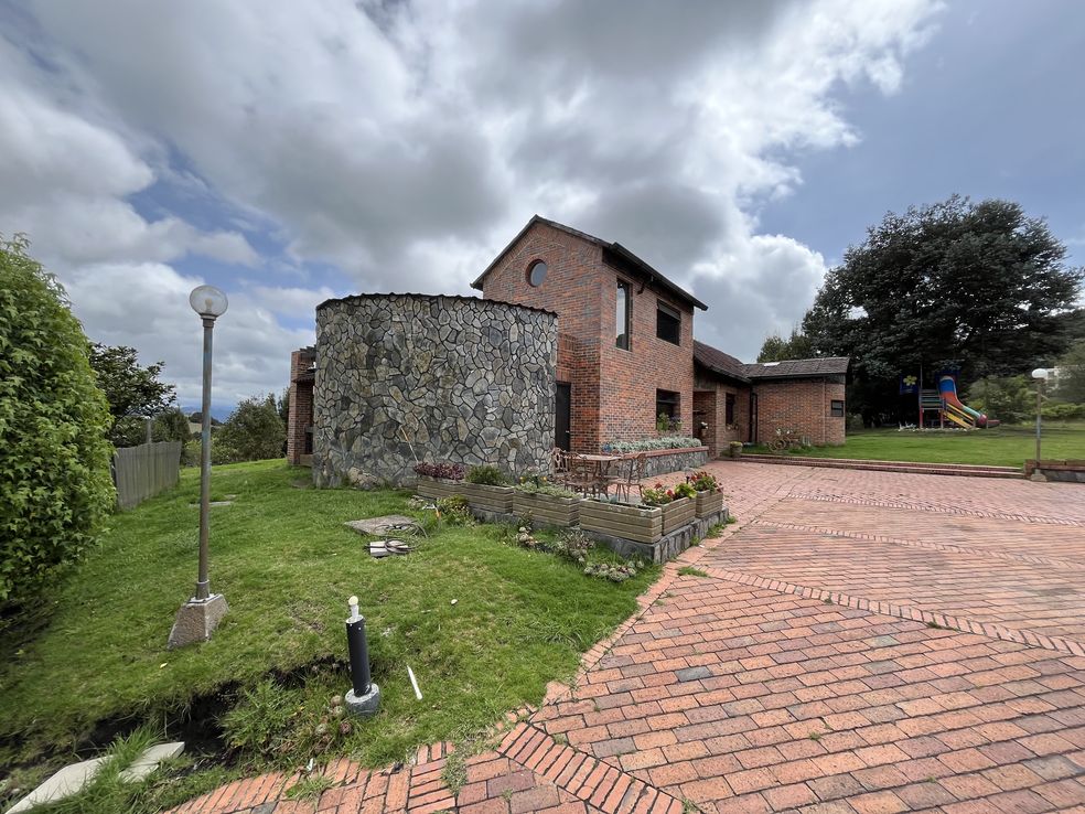 Casa de 6 alcobas en venta en Sindamanoy, Chía, 712 m² · foto 22 de 24