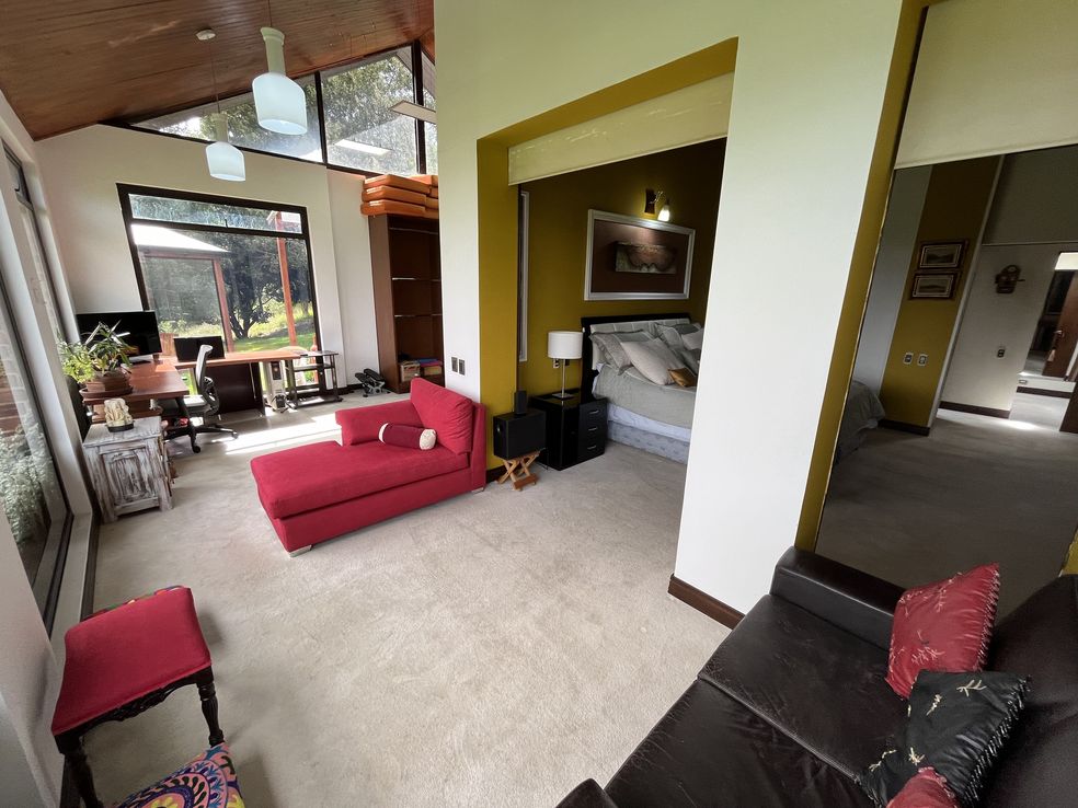 Casa de 6 alcobas en venta en Sindamanoy, Chía, 712 m² · foto 3 de 24
