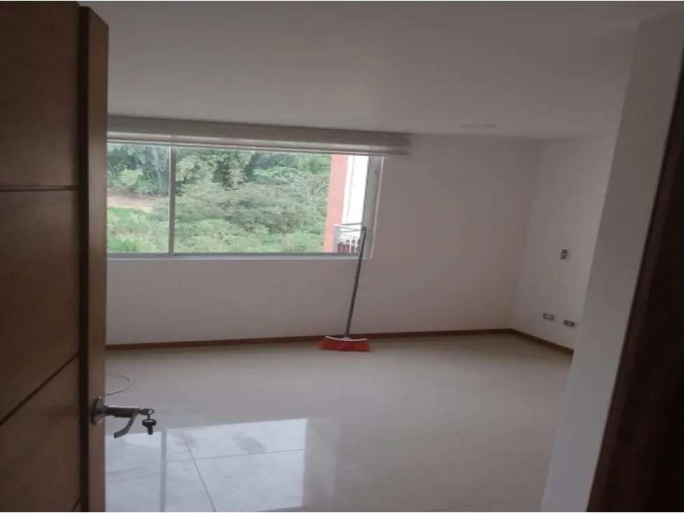 Apartamento en venta en Vereda La Doctora, Sabaneta · foto 6 de 12