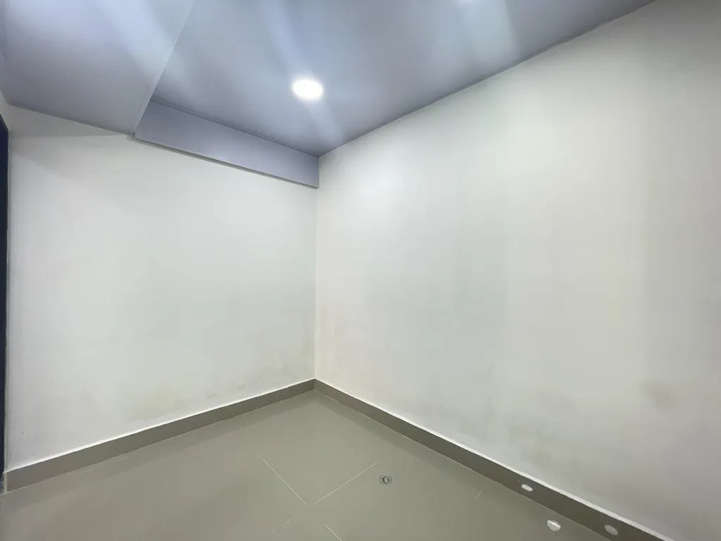 Oficina en venta en La Candelaria, Medellín, 30 m² · foto 9 de 16