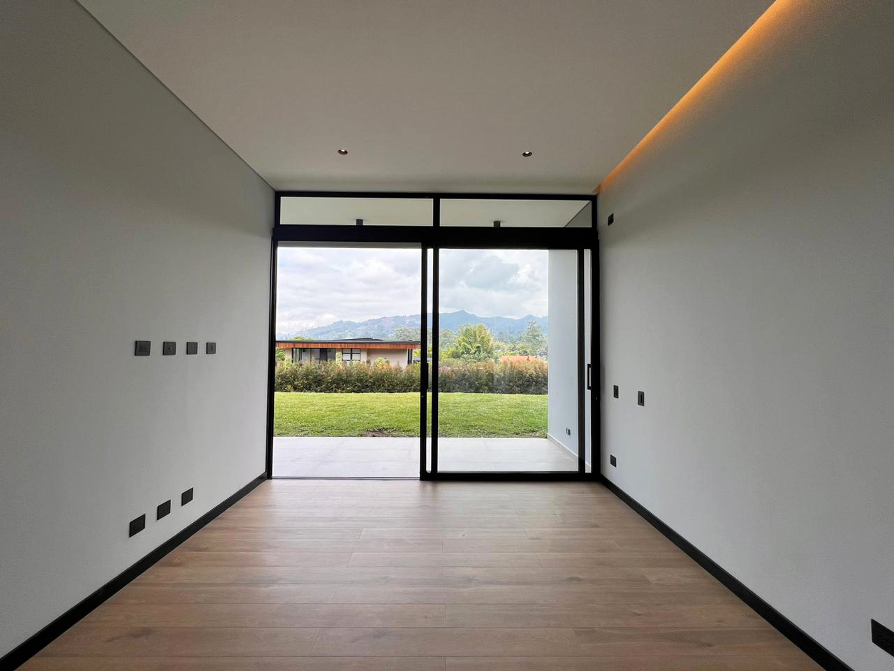 Casa de 4 alcobas en venta en El Porvenir, Rionegro, 450 m² · foto 6 de 20
