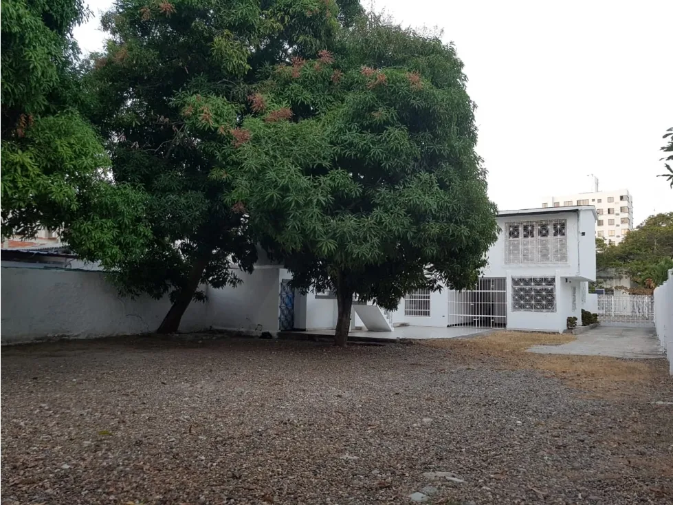 Casa de 10 alcobas en venta en Manga, Cartagena, 480 m² · foto 3 de 14