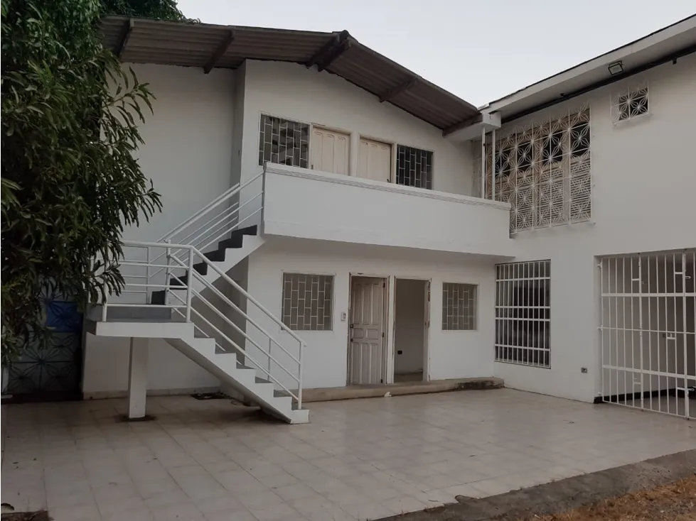 Casa de 10 alcobas en venta en Manga, Cartagena, 480 m² · foto 4 de 14
