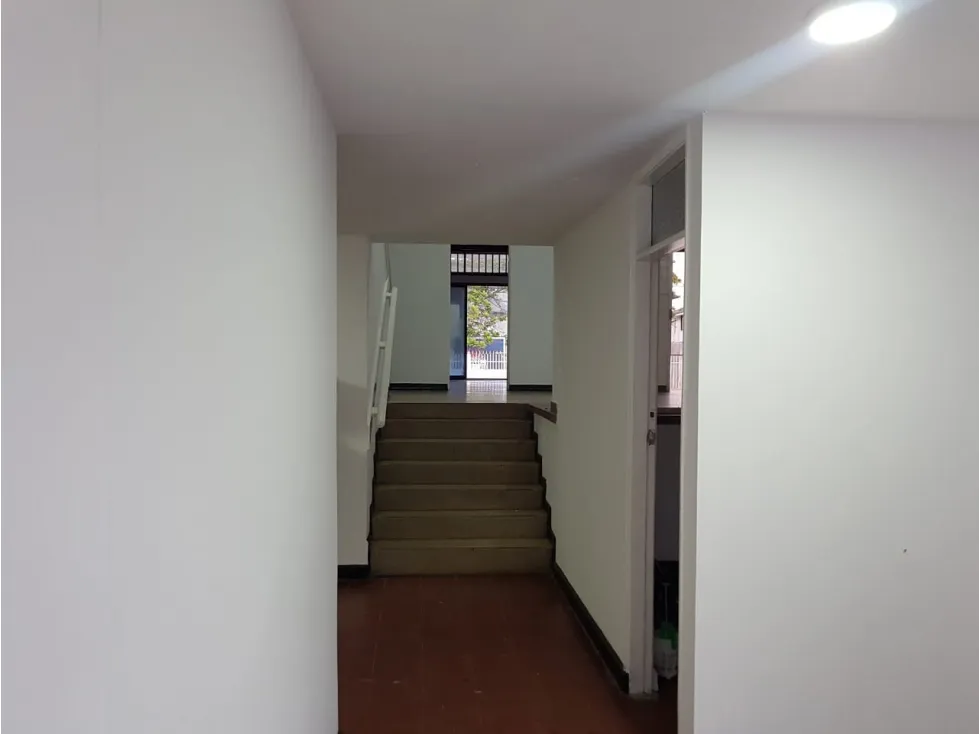 Casa de 10 alcobas en venta en Manga, Cartagena, 480 m² · foto 10 de 14