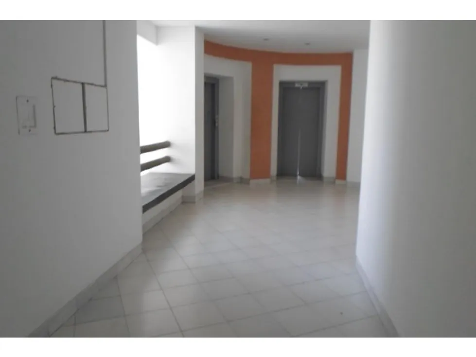 Oficina en arriendo en Bocagrande, Cartagena, 100 m² · foto 7 de 13