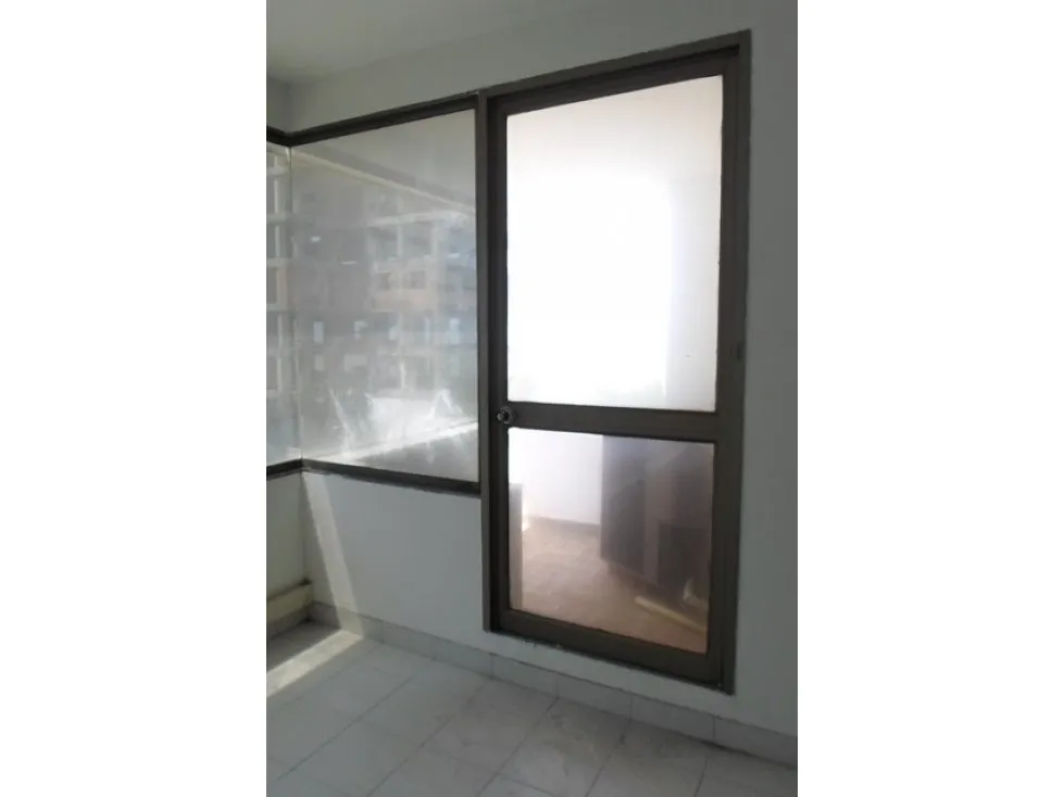 Oficina en arriendo en Bocagrande, Cartagena, 100 m² · foto 10 de 13