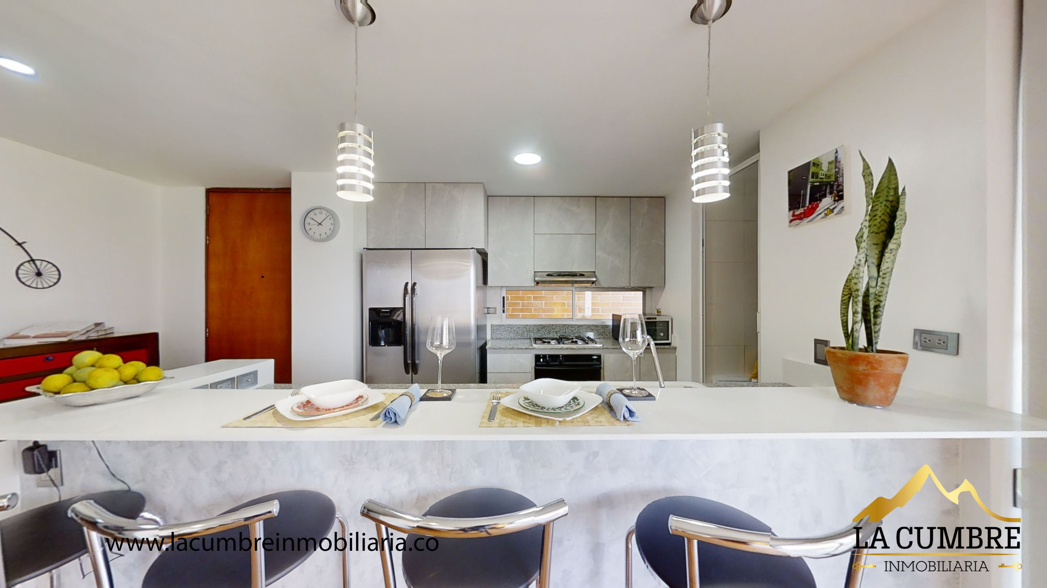 Apartamento de 2 alcobas en arriendo en San Lucas, Medellín, 85 m² · foto 6 de 12
