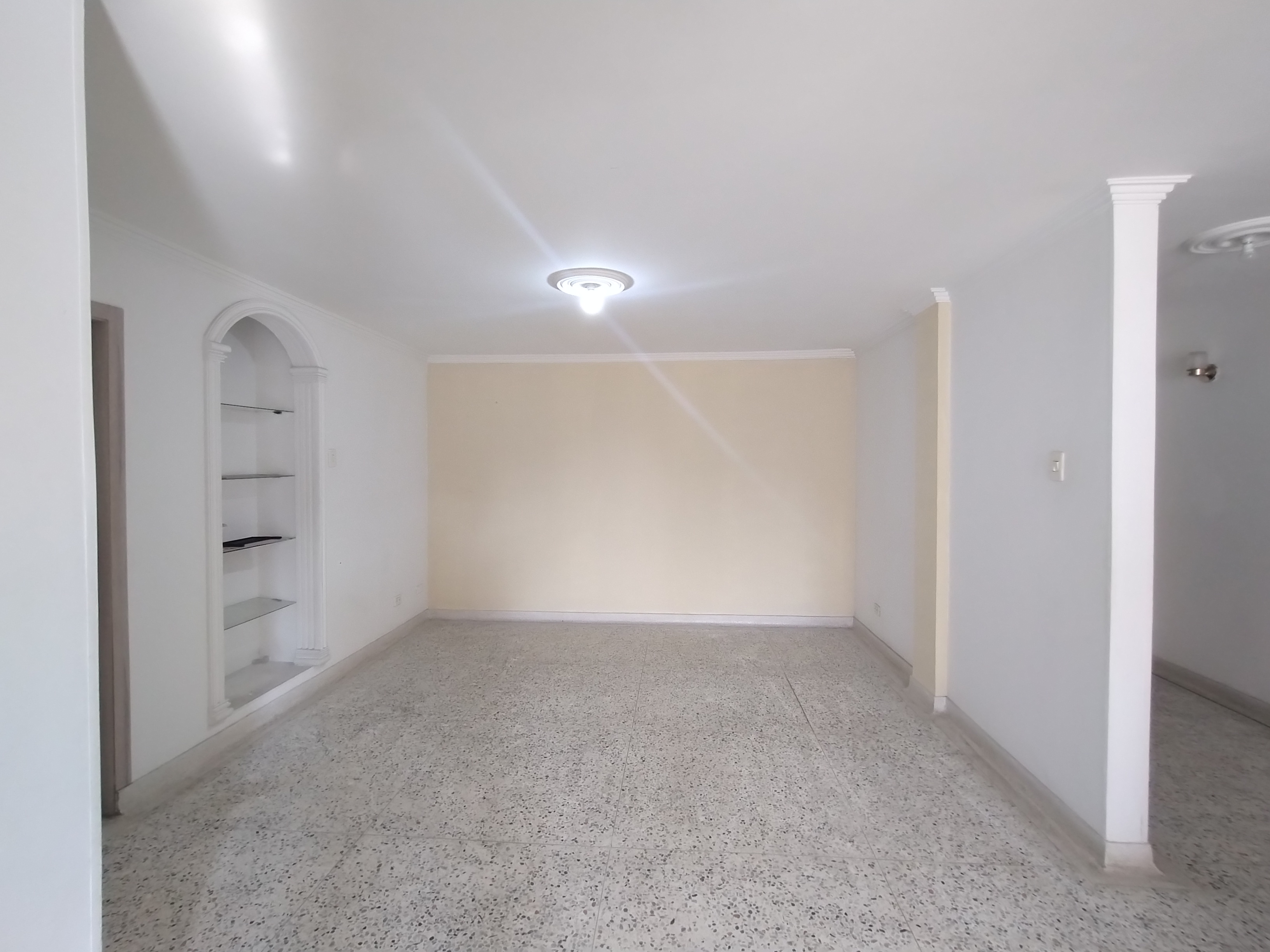 Apartamento en venta en Altos Del Prado, Barranquilla · foto 2 de 9