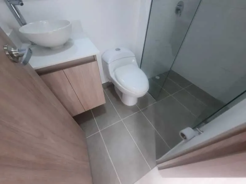 Apartamento de 3 alcobas en arriendo en Las Lomitas, Sabaneta, 86 m² · foto 15 de 19