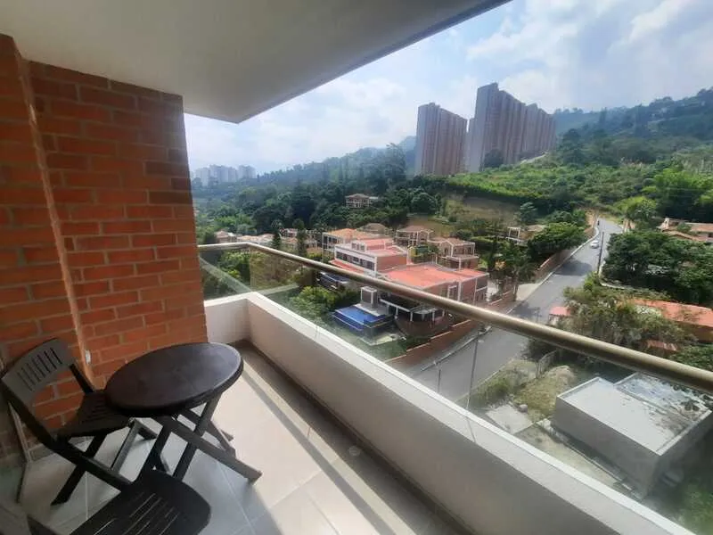 Apartamento de 3 alcobas en arriendo en Las Lomitas, Sabaneta, 86 m² · foto 18 de 19