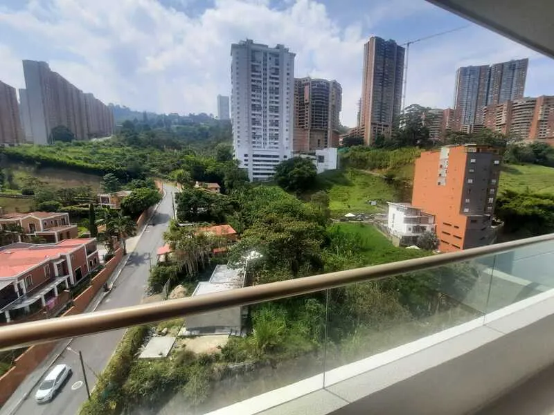 Apartamento de 3 alcobas en arriendo en Las Lomitas, Sabaneta, 86 m² · foto 19 de 19