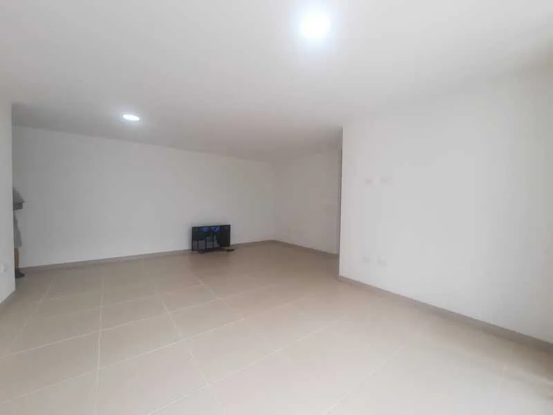 Apartamento de 3 alcobas en arriendo en Las Lomitas, Sabaneta, 86 m² · foto 4 de 19