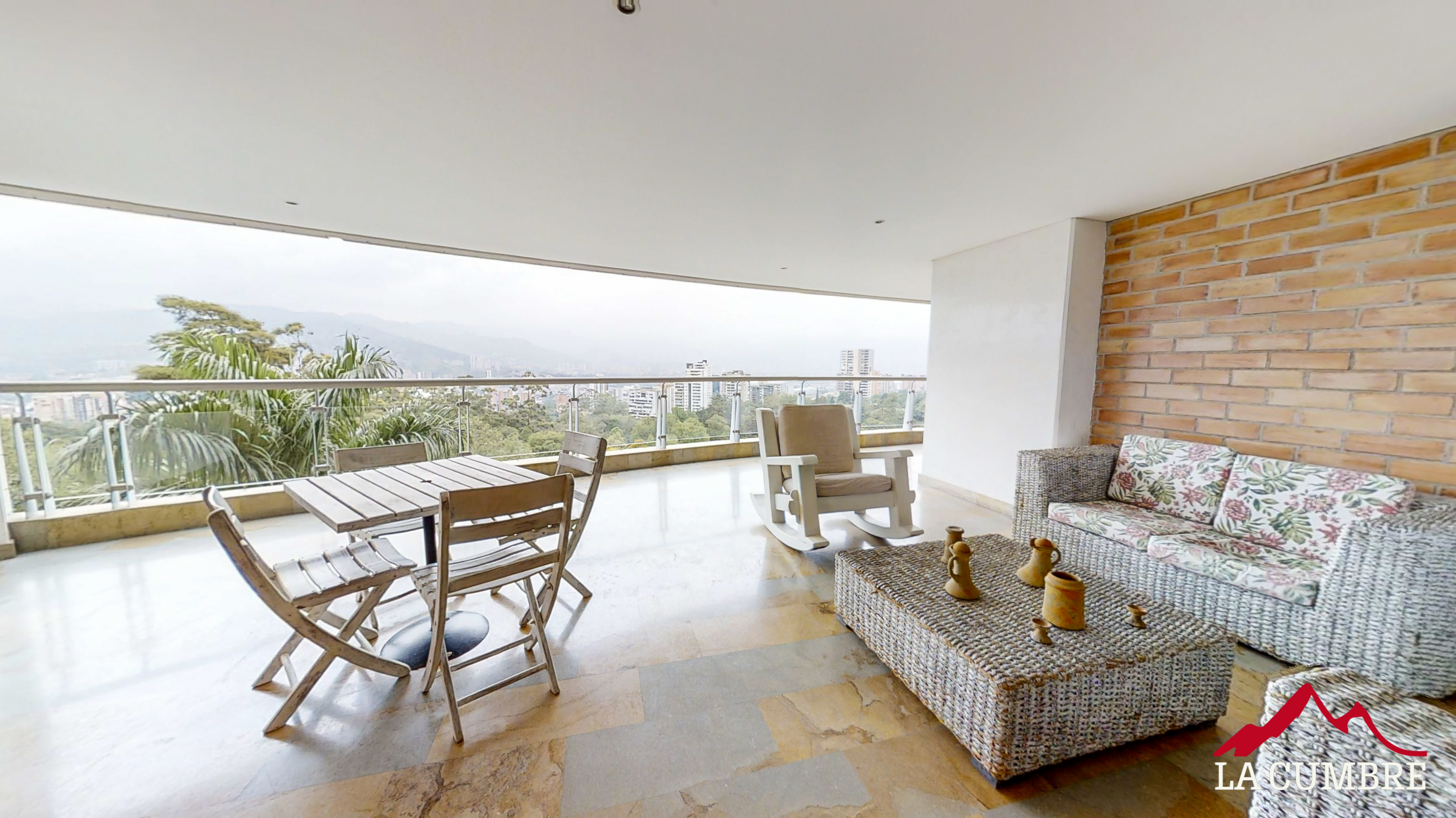 Apartamento de 4 alcobas en venta en El Diamante No. 2, Medellín, 360 m² · foto 12 de 12