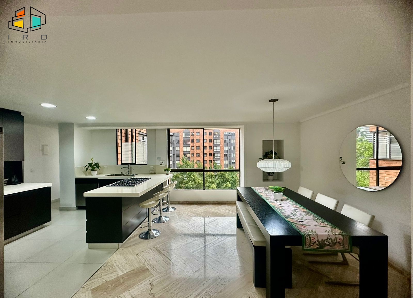 Apartamento en arriendo en Los Balsos, Medellín · foto 12 de 24