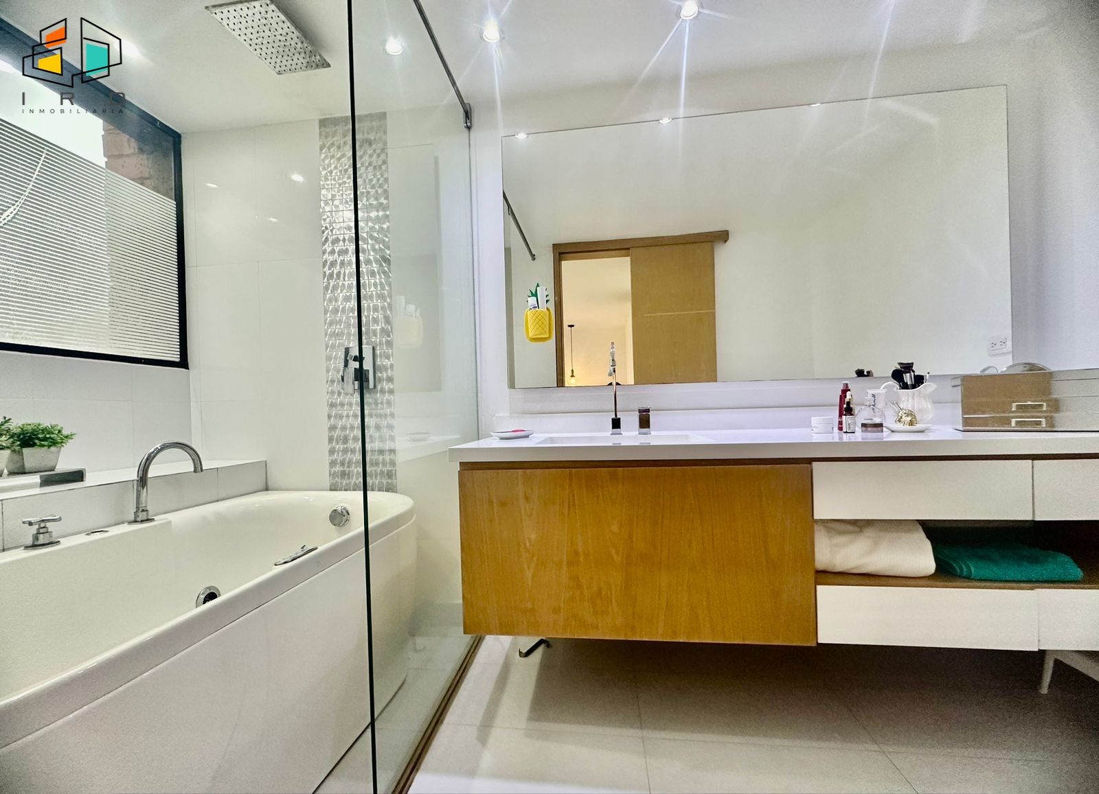 Apartamento en arriendo en Los Balsos, Medellín · foto 21 de 24