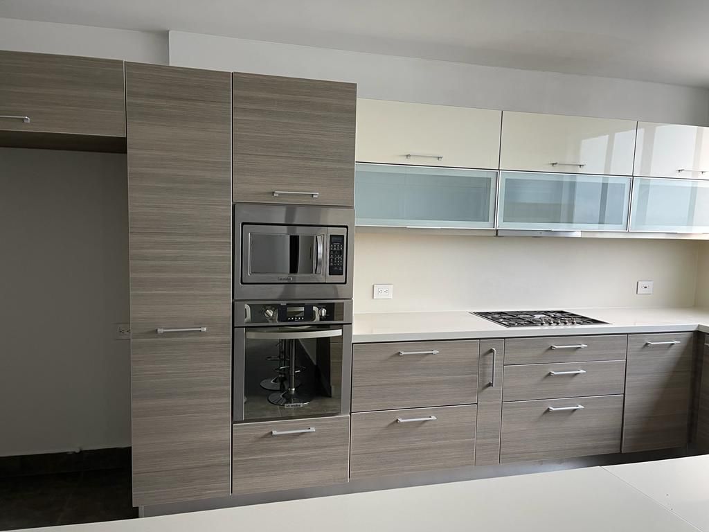 Apartamento en venta en Pinares, Pereira · foto 6 de 15