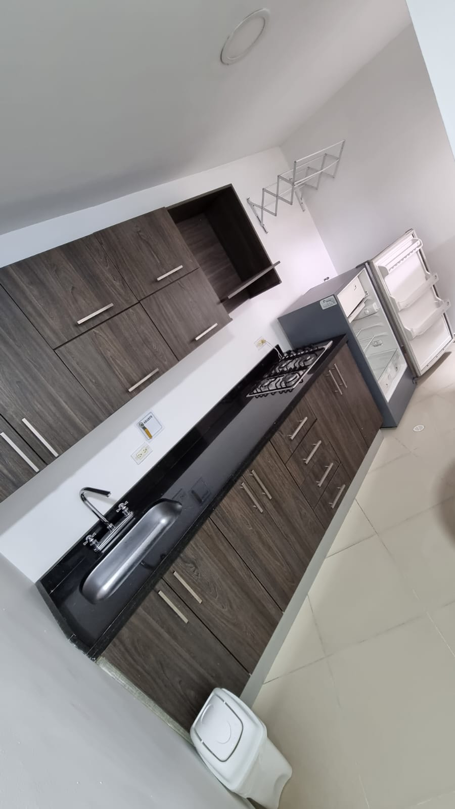 Edificio en venta en Estadio, Medellín, 3000 m² · foto 2 de 20