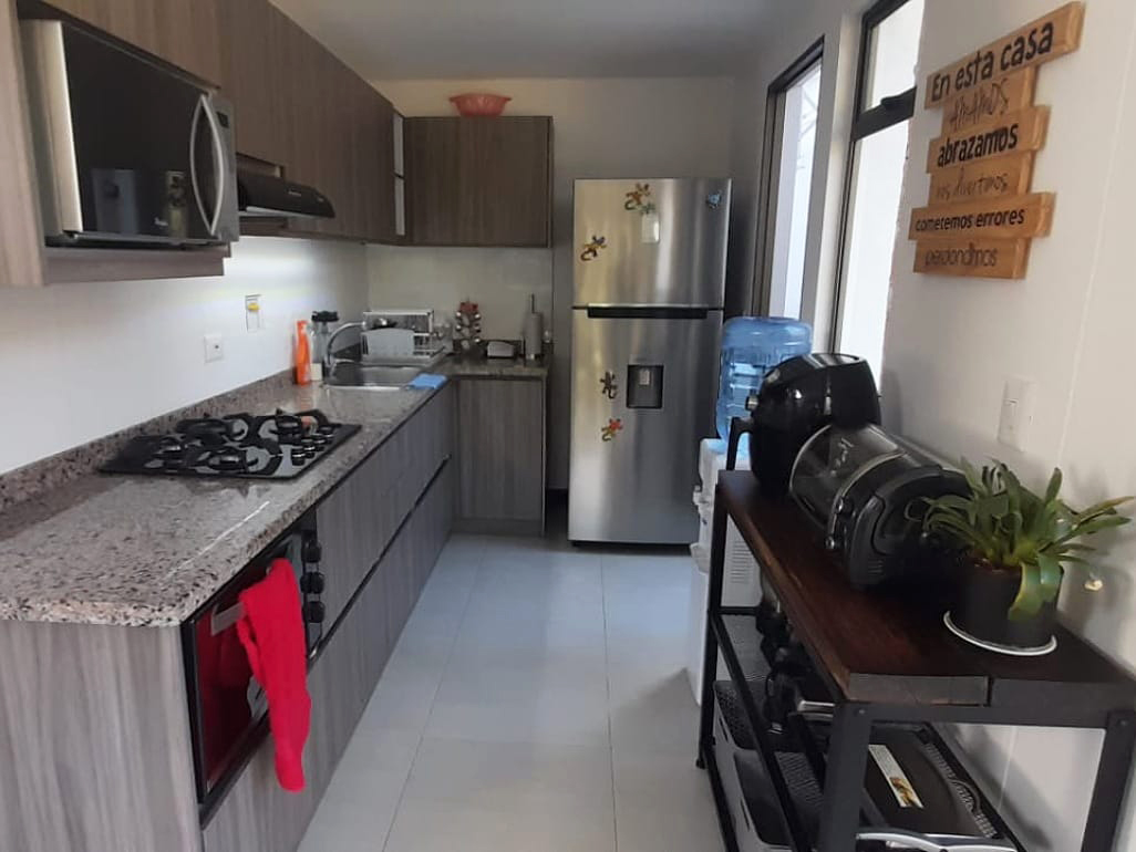 Casa de 3 alcobas en venta en La Ceja, 148 m² · foto 3 de 12
