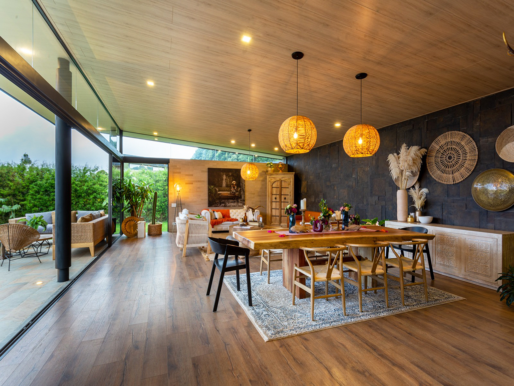 3BR House in Vía Las Palmas (355 m²)