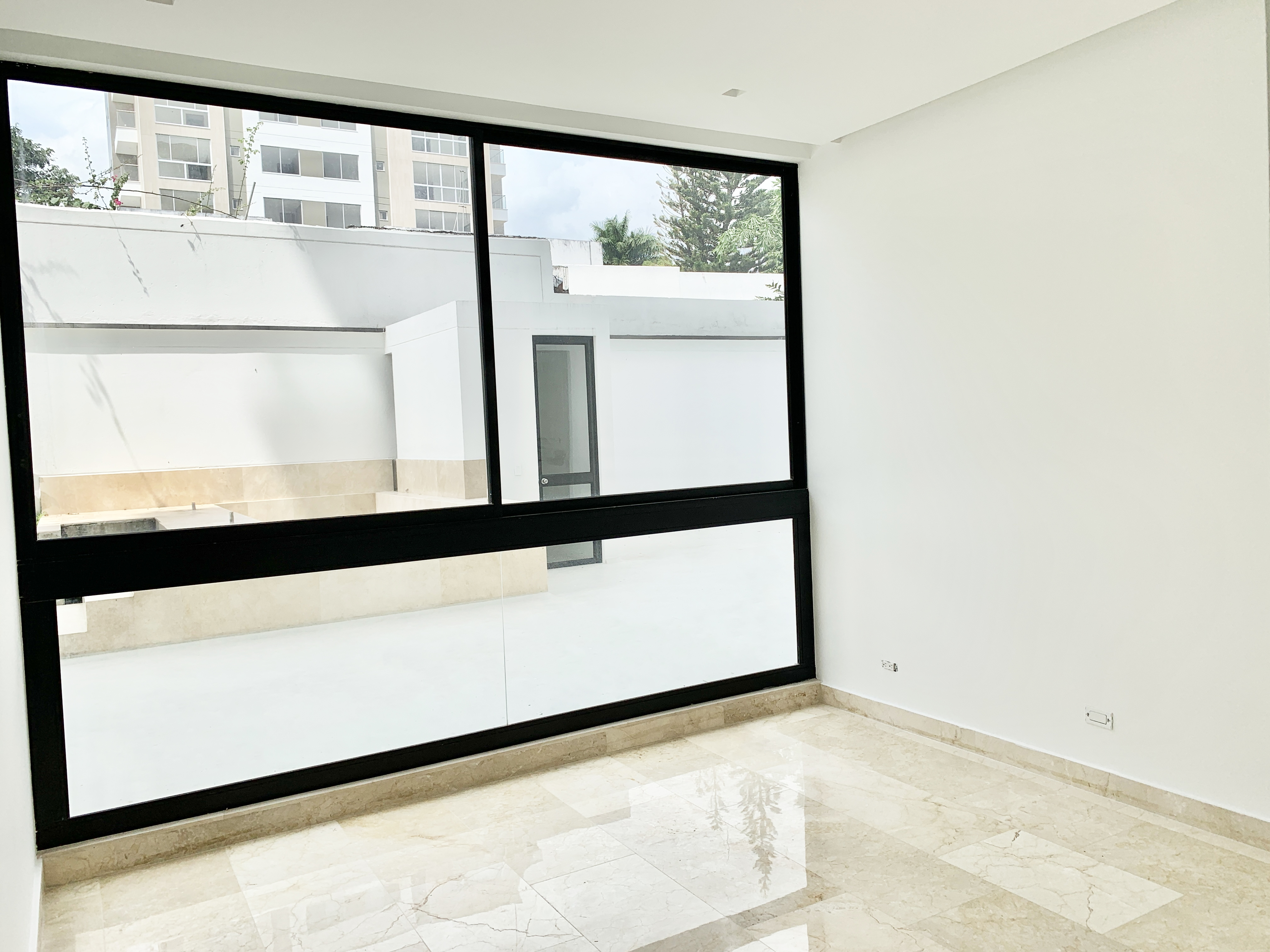 Apartamento de 3 alcobas en venta en Ciudad Jardin, Cali, 480 m² · foto 14 de 24