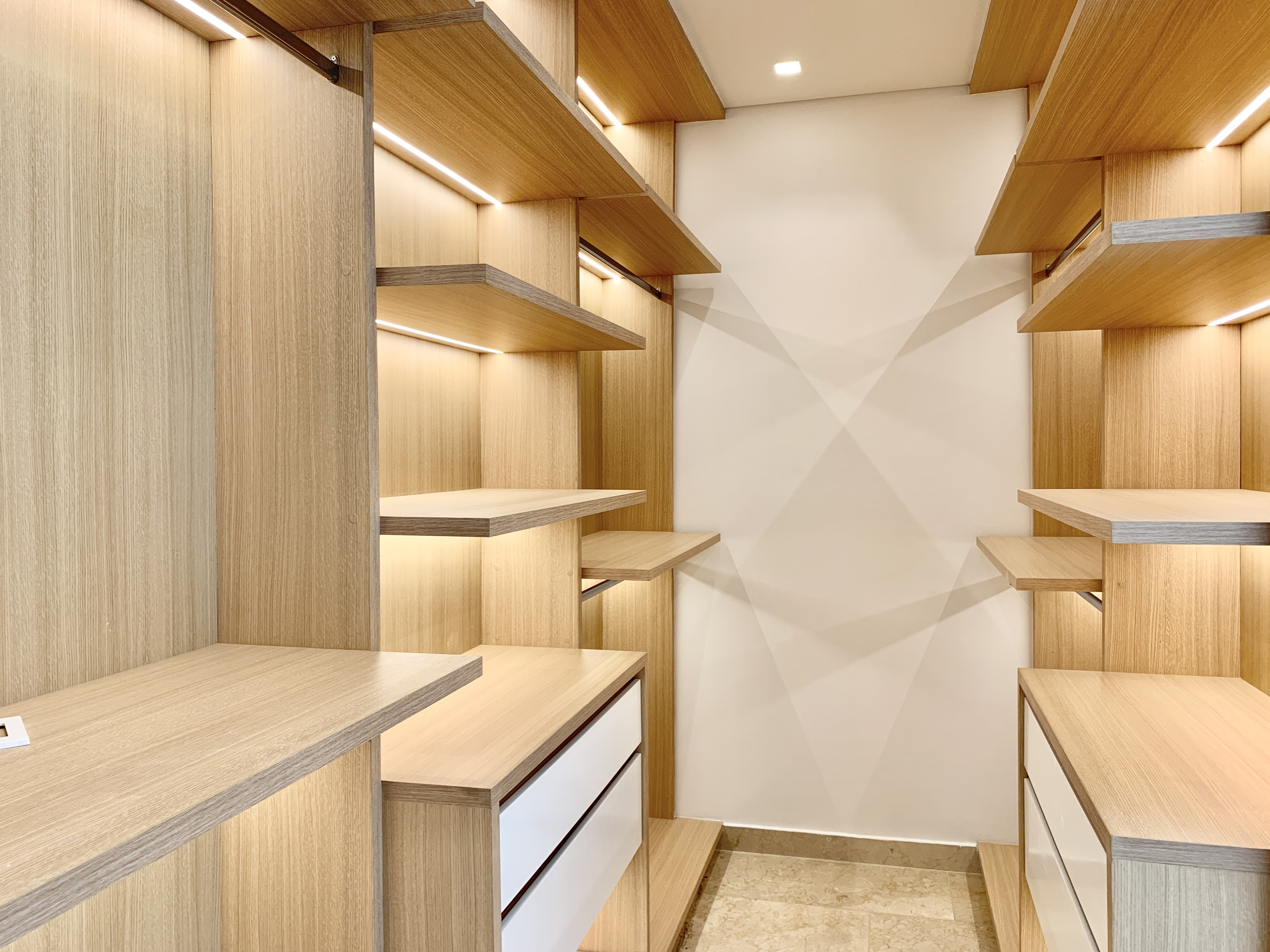 Apartamento de 3 alcobas en venta en Ciudad Jardin, Cali, 480 m² · foto 16 de 24